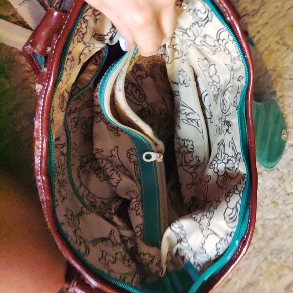 Handbag - Picture 2 of 7